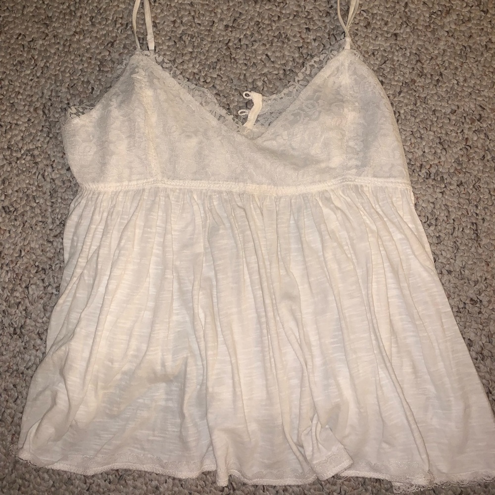 White flowey tank top